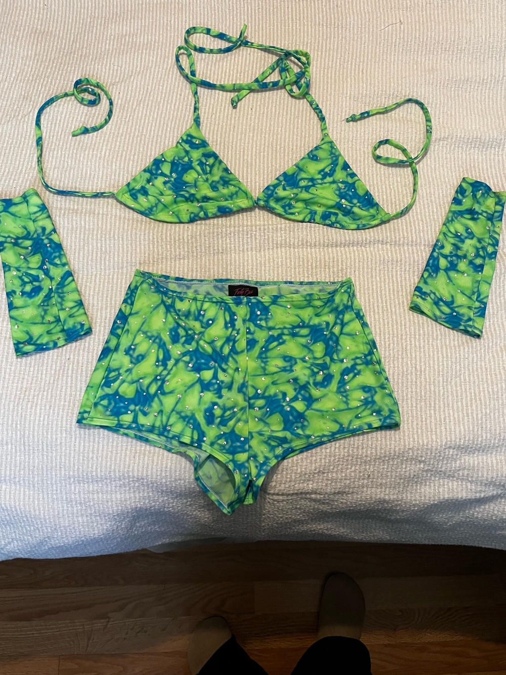 Neon Green & Teal Rave outfit